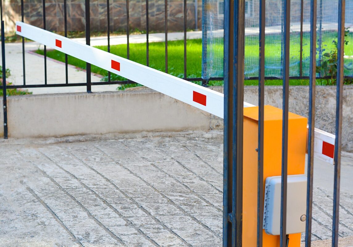 14-services-barrier-gate